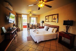 Lamanai Landings Hotel and Marina