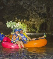 Lamanai Landings Hotel and Marina