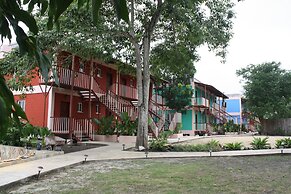 Lamanai Landings Hotel and Marina