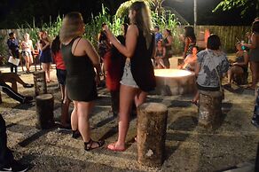 Lamanai Landings Hotel and Marina