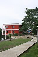 Lamanai Landings Hotel and Marina