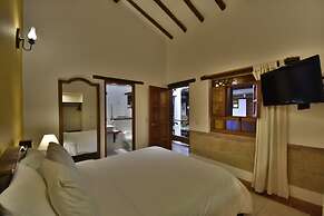 Hotel Jardines de la Villa