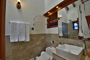 Hotel Campanario Real