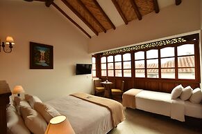 Hotel Campanario Real