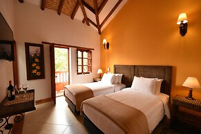 Hotel Campanario Real