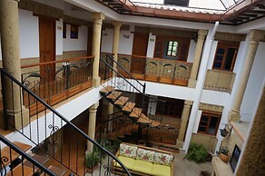 Hotel Campanario Real