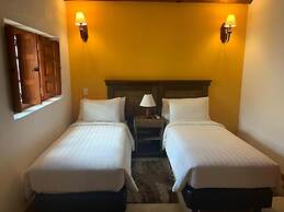 Hotel Campanario Real