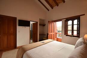 Hotel Campanario Real