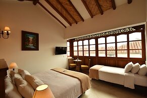 Hotel Campanario Real