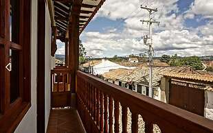 Hotel Campanario Real