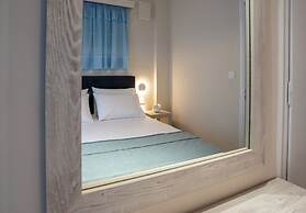 Acapulco Marinos Studios & Apartments