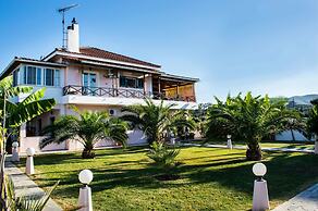 Acapulco Marinos Studios & Apartments