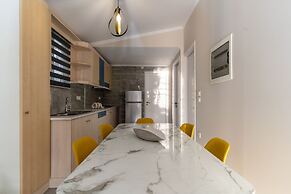 Acapulco Marinos Studios & Apartments