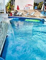 Acapulco Marinos Studios & Apartments