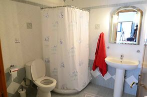 Acapulco Marinos Studios & Apartments