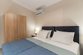 Acapulco Marinos Studios & Apartments