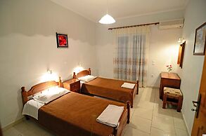 Acapulco Marinos Studios & Apartments