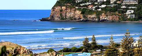 Cave Rock Guest House