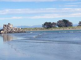 Cave Rock Guest House