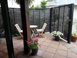 Cave Rock Guest House