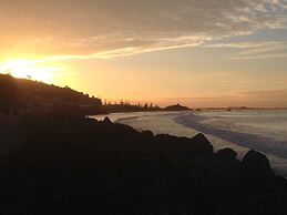 Cave Rock Guest House