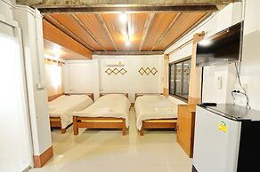 Huan Kawin Est.58 Lanna Home & Collection - Campus Accommodation