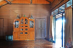 Huan Kawin Est.58 Lanna Home & Collection - Campus Accommodation