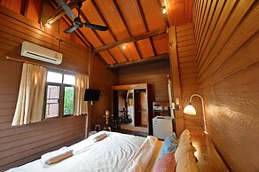 Huan Kawin Est.58 Lanna Home & Collection - Campus Accommodation