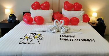 Naiharn Beach Resort