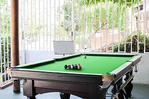 Naiharn Beach Resort