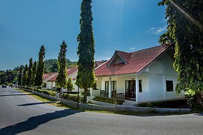 Naiharn Beach Resort