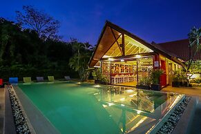 Naiharn Beach Resort