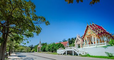 Naiharn Beach Resort