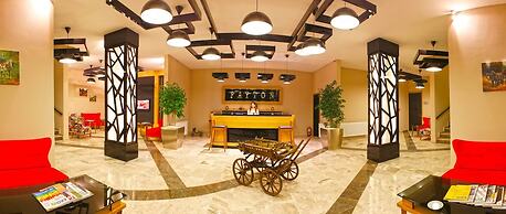Fayton Hotel