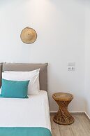 Dimele Rooms & Studios