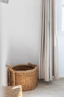 Dimele Rooms & Studios