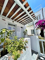 Dimele Rooms & Studios