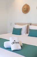 Dimele Rooms & Studios