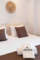 Dimele Rooms & Studios