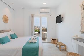 Dimele Rooms & Studios