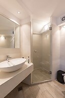 Dimele Rooms & Studios