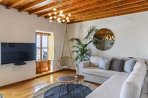 Dimele Rooms & Studios