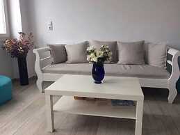 Dimele Rooms & Studios