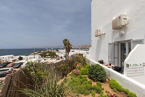 Dimele Rooms & Studios