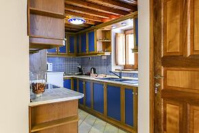 Dimele Rooms & Studios