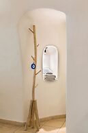 Blue Dolphins Apartments & Suites