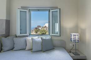 Blue Dolphins Apartments & Suites