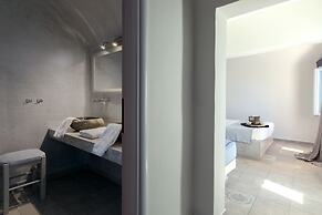 Blue Dolphins Apartments & Suites