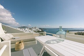 Blue Dolphins Apartments & Suites