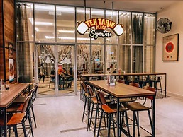 Regalia Upper View Hotel